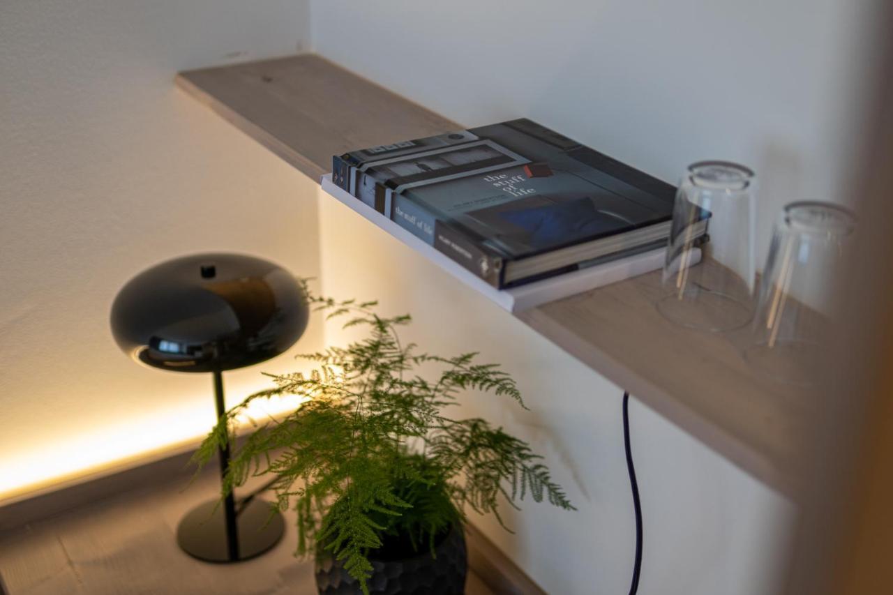 Bloom Suites Pristina Exteriör bild